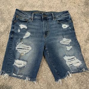 Men’s American Eagle Jean Shorts in great condition!